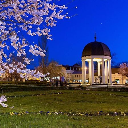 Capri Apartman Эгер Экстерьер фото